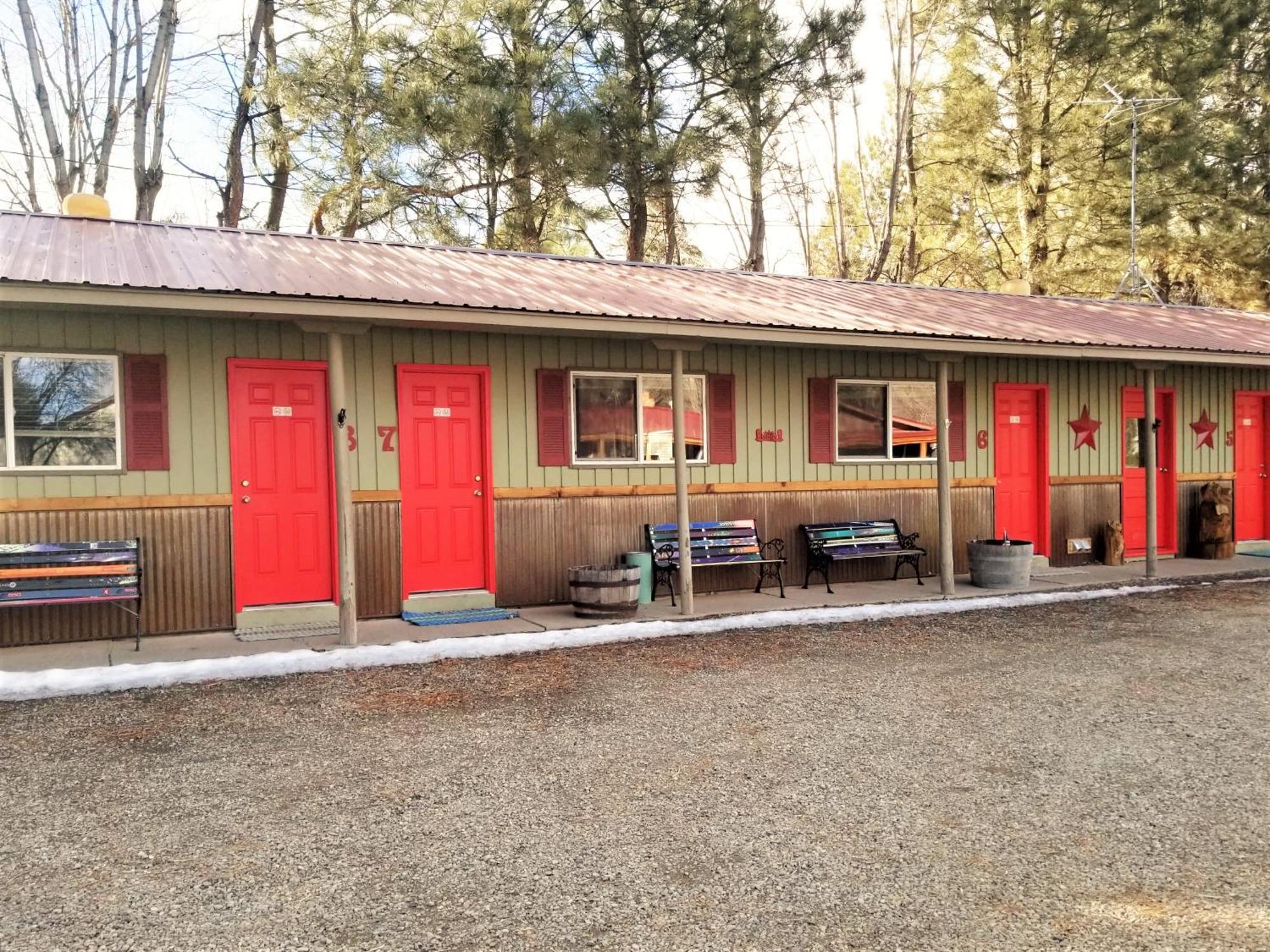 Outpost Motel On The River Dolores Exterior photo